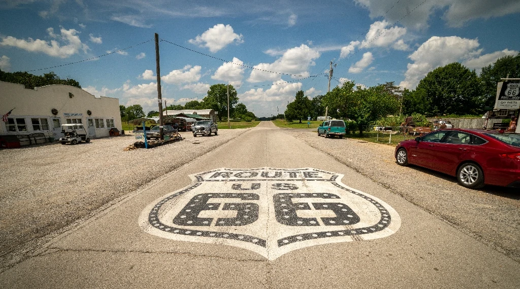 36 Best Places to Visit in the USA During Summer: Your Ultimate Travel Guide 7 Route 66 image